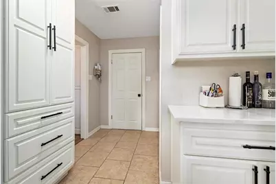 865 Nantucket Drive, Beaumont, TX 77706 - Photo 30