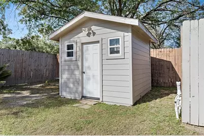 865 Nantucket Drive, Beaumont, TX 77706 - Photo 40