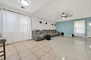 4492 Gran Canary Dr, League City, TX 77573 - Photo 10