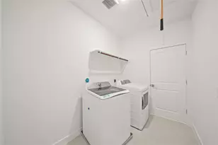 2308 Via Isa Ln, Houston, TX 77051 - Photo 26