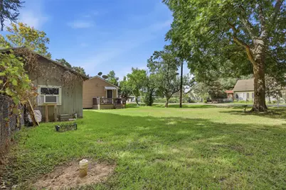 208 McPhail Street, Tomball, TX 77375 - Photo 26