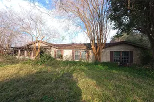 13431 County Rd 282, Alvin, TX 77511 - Photo 2