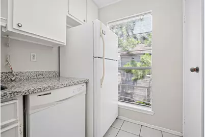 9707 Richmond Avenue #44, Houston, TX 77042 - Photo 16