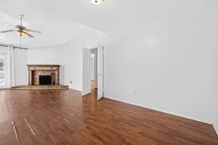 9707 Richmond Ave, Houston, TX 77042 - Photo 8