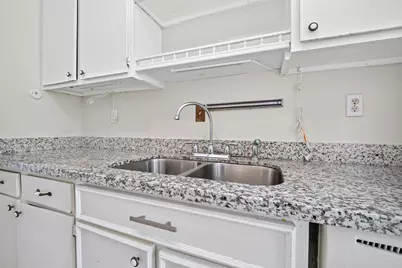 9707 Richmond Avenue #44, Houston, TX 77042 - Photo 14