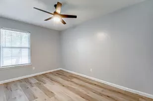 5122 W Bellfort Ave, Houston, TX 77035 - Photo 16