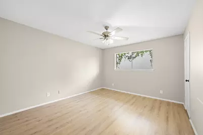 2012 Brun Street #E, Houston, TX 77019 - Photo 14