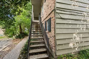 2012 Brun St, Houston, TX 77019 - Photo 18