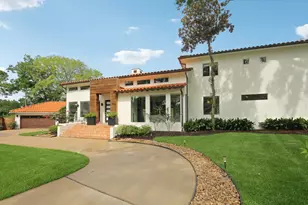 14103 Carolcrest Cir, Houston, TX 77079 - Photo 36