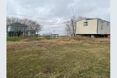 3007 Cr-807A, Angleton, TX 77515 - Photo 16