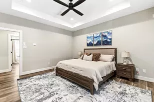 1329 Buescher Dr, Houston, TX 77043 - Photo 34