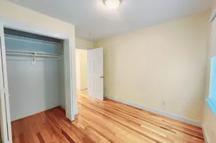725 E 10th 1/2 St, Houston, TX 77008 - Photo 4