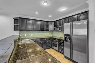 2800 Jeanetta St, Houston, TX 77063 - Photo 2