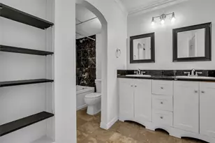 2800 Jeanetta St, Houston, TX 77063 - Photo 12