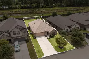 1969 Harmon Dr, Conroe, TX 77304 - Photo 2