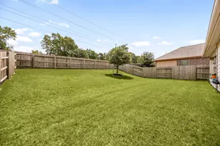 1969 Harmon Dr, Conroe, TX 77304 - Photo 18