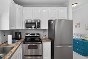 2019 Flamingo Dr, Crystal Beach, TX 77650 - Photo 16