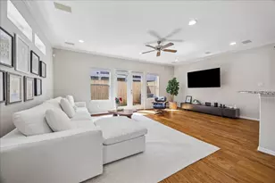 4123 Childress St, Houston, TX 77005 - Photo 2