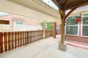 1914 Windy Park Dr, Houston, TX 77339 - Photo 44