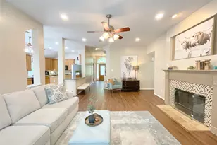 1914 Windy Park Dr, Houston, TX 77339 - Photo 10