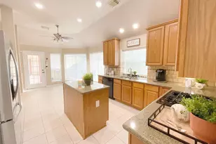 1914 Windy Park Dr, Houston, TX 77339 - Photo 16