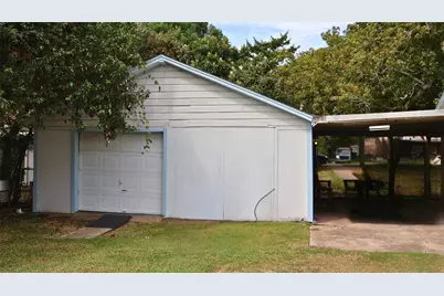 7029 Church Lane, Hitchcock, TX 77563 - Photo 12