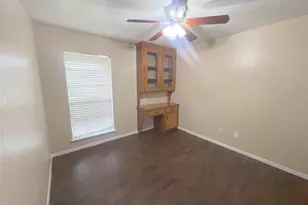 430 Breeze Park Dr, Houston, TX 77015 - Photo 20