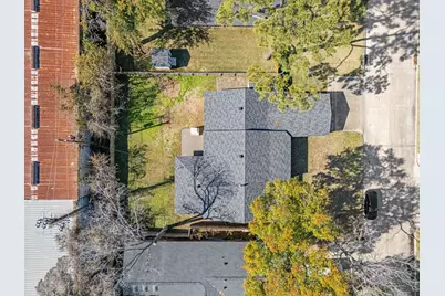 10151 Brinwood Drive, Houston, TX 77043 - Photo 26