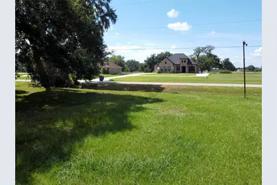 158 Cattle Drive Trail, Angleton, TX 77515 - Photo 8