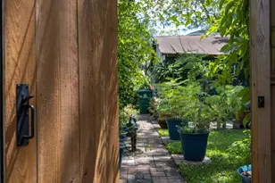 1526 Lawson St, Houston, TX 77023 - Photo 18