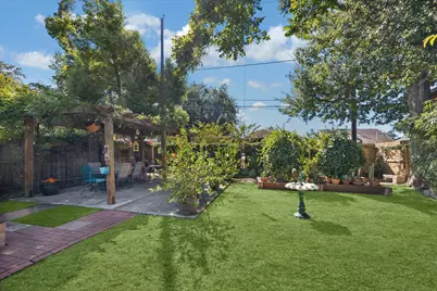 1526 Lawson Street, Houston, TX 77023 - Photo 24