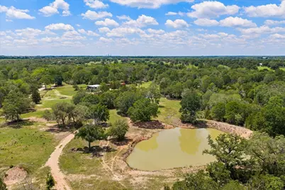 2516 Klimek Road, Fayetteville, TX 78940 - Photo 2