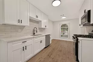 1910 Rainy River Dr, Houston, TX 77088 - Photo 12