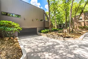 239 Litchfield Ln, Houston, TX 77024 - Photo 24