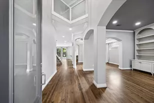 4909 Spruce St, Bellaire, TX 77401 - Photo 16