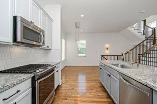 2609 Detering St, Houston, TX 77007 - Photo 12