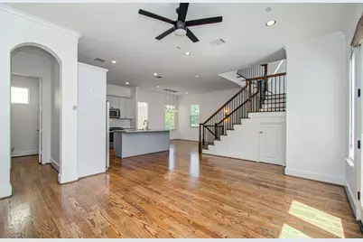 2609 Detering Street, Houston, TX 77007 - Photo 14