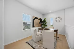 817 Thornton Rd, Houston, TX 77018 - Photo 22