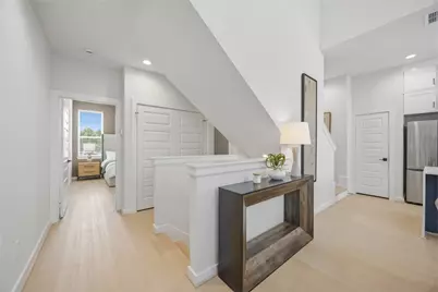 817 Thornton Road #E, Houston, TX 77018 - Photo 6