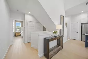 817 Thornton Rd, Houston, TX 77018 - Photo 6