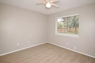 14203 Long River Ct, Sugar Land, TX 77498 - Photo 8
