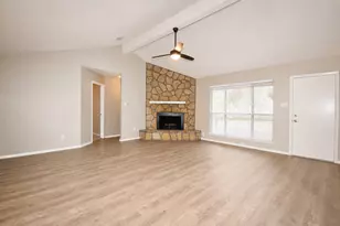 14203 Long River Ct, Sugar Land, TX 77498 - Photo 2