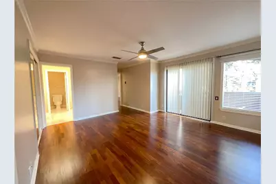 278 Litchfield Lane, Houston, TX 77024 - Photo 4