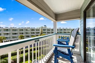 6102 Seawall Blvd, Galveston, TX 77551 - Photo 4