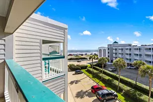 6102 Seawall Blvd, Galveston, TX 77551 - Photo 2
