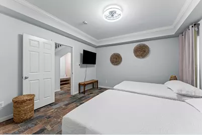 2201 Crocker Street, Houston, TX 77006 - Photo 32