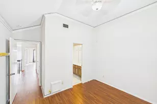 15938 Seahorse Dr, Houston, TX 77062 - Photo 18