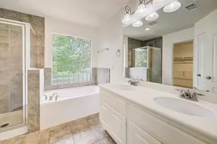 1901 Fletcher St, Houston, TX 77009 - Photo 10