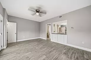 830 Threadneedle St, Houston, TX 77079 - Photo 14