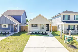 16802 N Marie Vlg Dr, Conroe, TX 77306 - Photo 4